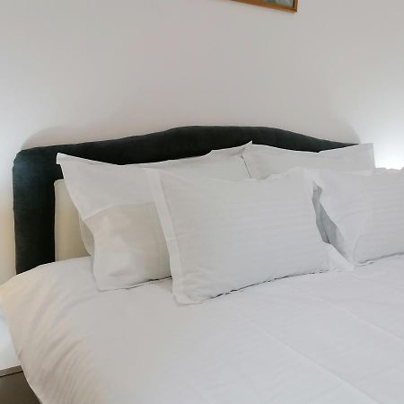 Apartman Mia Сремська Митровиця Екстер'єр фото