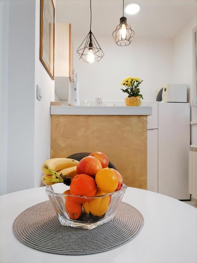 Apartman Mia Сремська Митровиця Екстер'єр фото