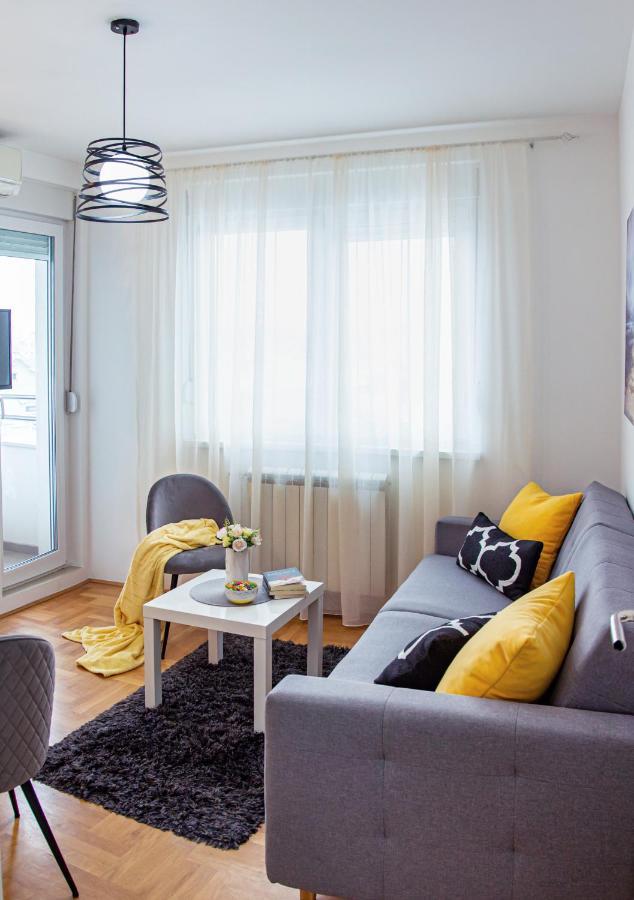 Apartman Mia Сремська Митровиця Екстер'єр фото