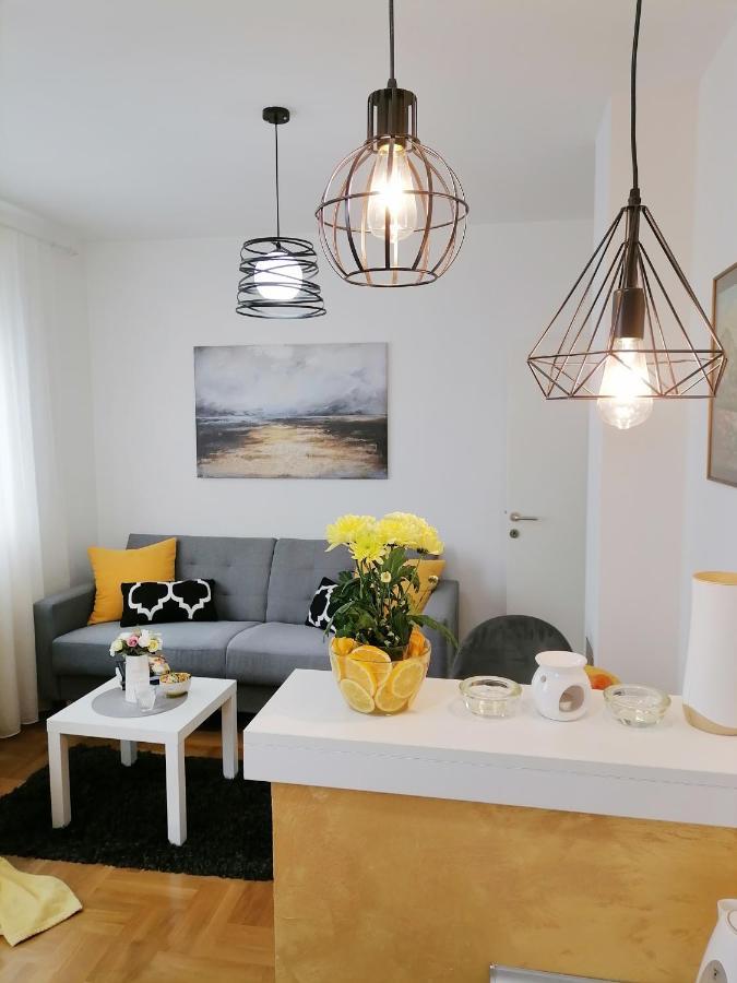 Apartman Mia Сремська Митровиця Екстер'єр фото